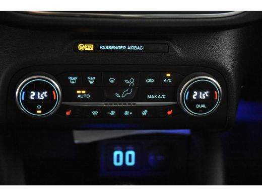 Ford Focus Vignale *1ste Eigenaar*Leer*Navigatie*Keyless* ActivLease financial lease