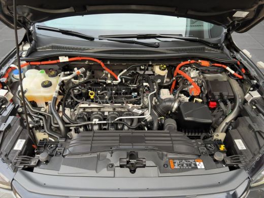 Ford Kuga 2.5 PHEV ST-Line X 243pk | Technology-, Winter Pack | Pano | Wegkl. Trekhaak | 18" All Season | ActivLease financial lease