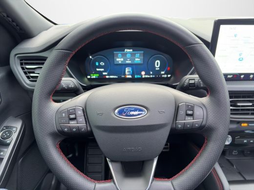 Ford Kuga 2.5 PHEV ST-Line X 243pk | Technology-, Winter Pack | Pano | Wegkl. Trekhaak | 18" All Season | ActivLease financial lease