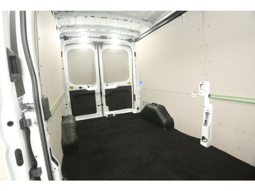 Ford Transit 350 2.0 TDCI L3H2 Trail | Airco | Adap. Cruise | Camera | 3 Zits | Trekh. | Parkeersen. ActivLease financial lease