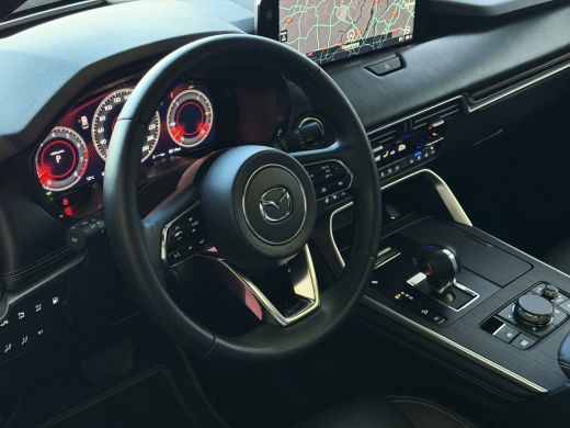 Mazda CX-60 2.5 e-SkyActiv PHEV HOMURA ELEK.STOEL PANO SCHUIFDAK STOEL/STUUR.VERW/VENTILATIE HEADUP AWD 4X4 4... ActivLease financial lease