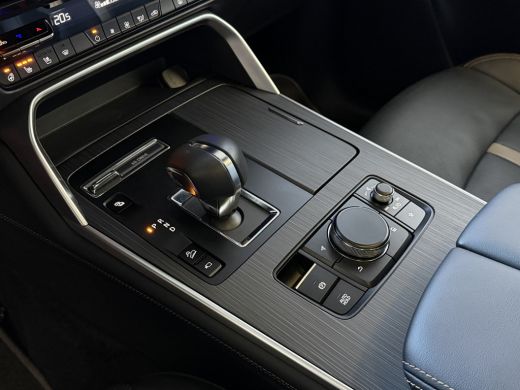 Mazda CX-60 2.5 e-SkyActiv PHEV HOMURA ELEK.STOEL PANO SCHUIFDAK STOEL/STUUR.VERW/VENTILATIE HEADUP AWD 4X4 4... ActivLease financial lease