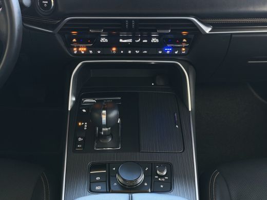 Mazda CX-60 2.5 e-SkyActiv PHEV HOMURA ELEK.STOEL PANO SCHUIFDAK STOEL/STUUR.VERW/VENTILATIE HEADUP AWD 4X4 4... ActivLease financial lease