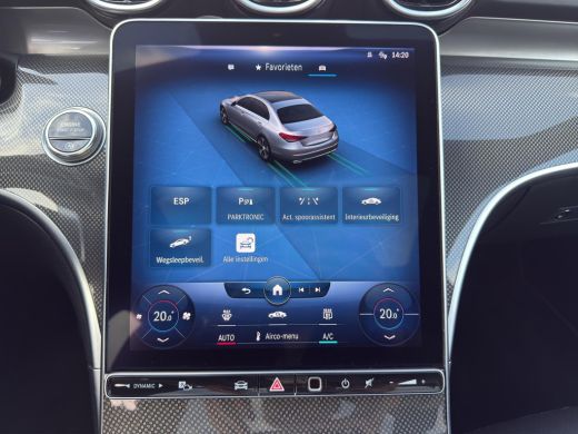 Mercedes-Benz C-Klasse 180 AMG Line | 19"| Panoramadak | Camera | Keyless | Led | Sfeer | ActivLease financial lease