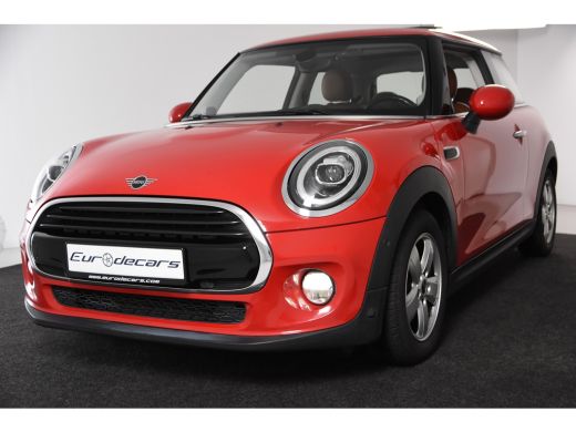Mini Cooper 1.5 *1ste Eigenaar*Panoramadak*Stoelverwarming*PDC* ActivLease financial lease