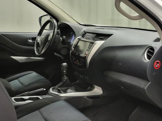 Nissan Navara 2.3dCi 164pk Pick-Up 4X4 Euro 6! ActivLease financial lease