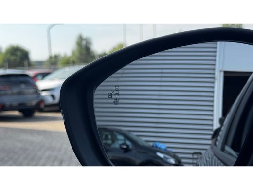 Opel Corsa GS | Achteruitrijcamera 180&deg; | Dode hoek waarschuwing | Draadloze Apple Carplay en Android Auto |... ActivLease financial lease