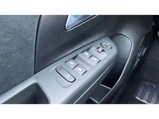 Opel Corsa GS | Achteruitrijcamera 180&deg; | Dode hoek waarschuwing | Draadloze Apple Carplay en Android Auto |... ActivLease financial lease