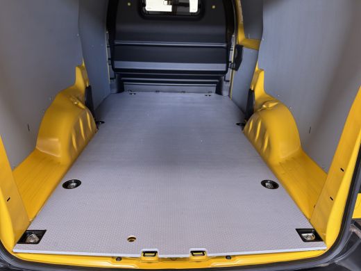 Opel Vivaro-e L3 50 kWh | 10" Multimedia 3D-kleuren touchscreen (Draadloos Android Auto/Apple CarPlay) | 10" di... ActivLease financial lease