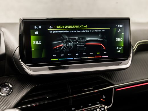 Peugeot 208 1.2 PureTech GT-Line Sport (VIRTUAL COCKPIT, ZWART DAK, APPLE CARPLAY, 360 CAMERA, KEYLESS, SFEER... ActivLease financial lease