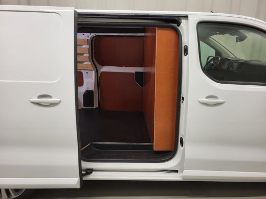 Peugeot Expert 2.0BlueHDI 120pk Automaat Euro 6! ActivLease financial lease