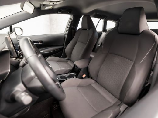 Toyota Corolla Touring Sports 1.8 Hybrid Sport Automaat (APPLE CARPLAY, CAMERA, TREKHAAK, SPORTSTOELEN, KEYLESS, ADAPTIVE CRUIS... ActivLease financial lease