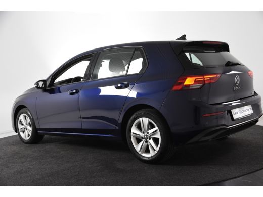 Volkswagen Golf 1.5 eTSI Life *1ste Eigenaar*Navigatie*Ambiente*Camera* ActivLease financial lease