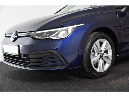 Volkswagen Golf 1.5 eTSI Life *1ste Eigenaar*Navigatie*Ambiente*Camera* ActivLease financial lease