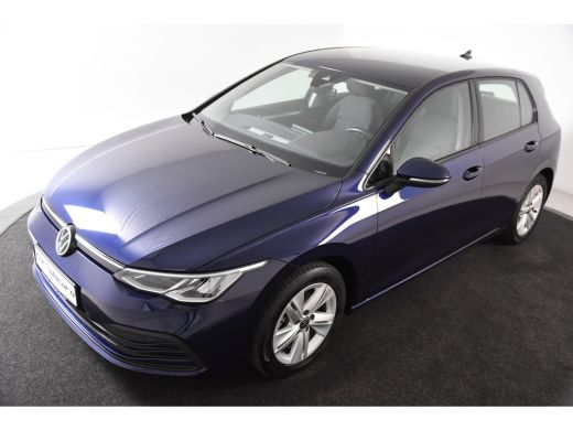 Volkswagen Golf 1.5 eTSI Life *1ste Eigenaar*Navigatie*Ambiente*Camera* ActivLease financial lease