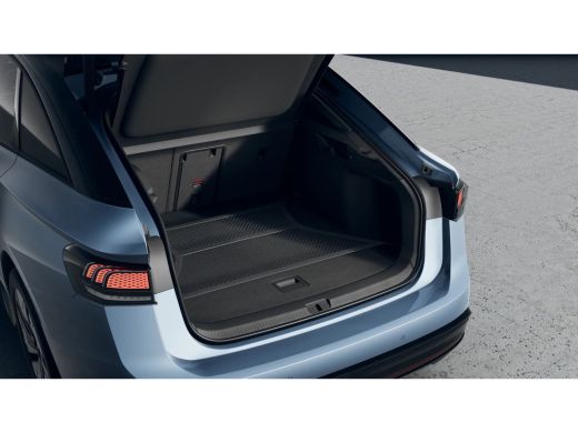 Volkswagen ID.7 Pro Limited Edition | Achterbank in ongelijke delen neerklapbaar incl. middenarmsteun en doorlaad... ActivLease financial lease