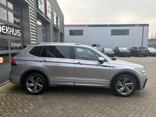 Volkswagen Tiguan Allspace 1.5 TSI 150 pk R-Line Business 7pers. 7-DSG | Wegklapbare trekhaak | Achteruitrijcamera | Cruise ... ActivLease financial lease