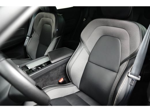 Volvo  XC60 2.0 T6 Plug-in hybrid AWD Plus Dark | Harman/Kardon | 360 Camera | Head-up | Memory | Pilot Assist ActivLease financial lease