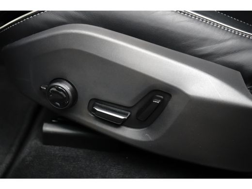 Volvo  XC60 2.0 T6 Plug-in hybrid AWD Plus Dark | Harman/Kardon | 360 Camera | Head-up | Memory | Pilot Assist ActivLease financial lease