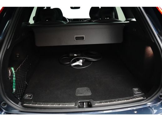 Volvo  XC60 2.0 T6 Plug-in hybrid AWD Plus Dark | Harman/Kardon | 360 Camera | Head-up | Memory | Pilot Assist ActivLease financial lease