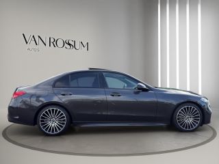 Mercedes-Benz C-Klasse 180 AMG Line | 19"| Panoramadak | Camera | Keyless | Led | Sfeer |