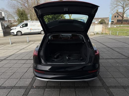 Audi e-tron Aut. 55 quattro Business Ed. Plus 95 kWh | SoH 91% | Panorama | Leder | Memory | ActivLease financial lease