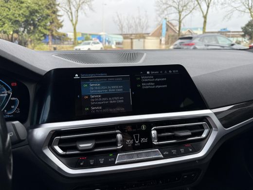 BMW 3 Serie Touring Aut. 320e M-Sport Edition | SoH 89% | Harman Kardon | Leder | Camera | Xenon-LED | ActivLease financial lease