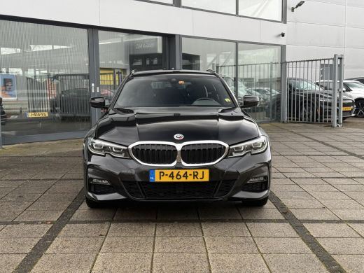 BMW 3 Serie Touring Aut. 320e M-Sport Edition | SoH 89% | Harman Kardon | Leder | Camera | Xenon-LED | ActivLease financial lease