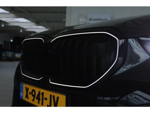 BMW 5 Serie 520i M-Sport Pro | Adapt. Cruise | Stoelventilatie | H&K | HUD | 360 Camera | Trekhaak | Pano | K... ActivLease financial lease