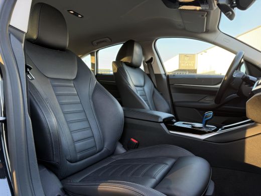 BMW i4 Aut. eDrive40 High Executive 84kWh | SoH 94.76% | ACC | Camera | Laser LED | HUD | ActivLease financial lease