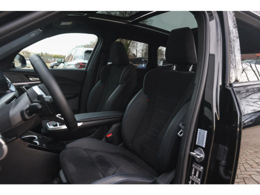 BMW X1 xDrive25e M Sport Automaat / Panoramadak / Trekhaak / Sportstoelen / M Adaptief onderstel / Comfo... ActivLease financial lease