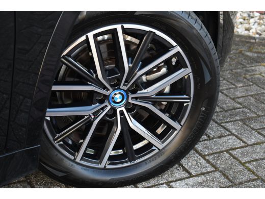 BMW X1 xDrive25e M-Sport Premium ACC 18inch Camera ActivLease financial lease