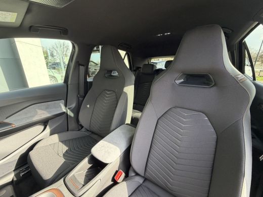 CUPRA Born Essential Limited 63 kWh ActivLease financial lease