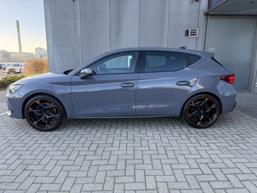 CUPRA Leon 1.5 TSI e-Hybrid VZ Performance | 19 inch velgen | Sennheiser geluidssysteem ActivLease financial lease