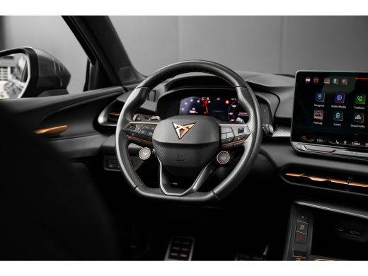 CUPRA Terramar 1.5 TSI e-Hybrid 272pk VZ Performance | Garantie t/m 2030 | Panoramadak | Trekhaak | Sennheiser |... ActivLease financial lease