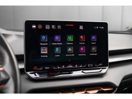 CUPRA Terramar 1.5 TSI e-Hybrid 272pk VZ Performance | Garantie t/m 2030 | Panoramadak | Trekhaak | Sennheiser |... ActivLease financial lease