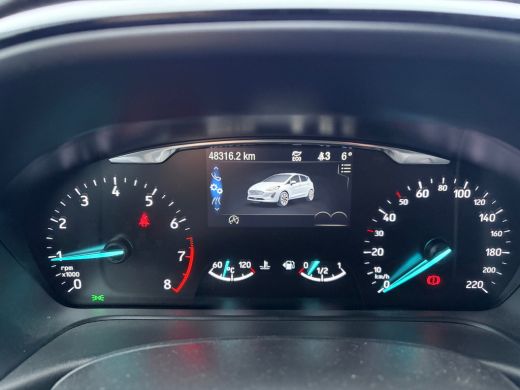 Ford Fiesta 1.0 EcoBoost Titanium | Parking Pack | Panoramadak | Navigatie SYNC3 | All season | ActivLease financial lease