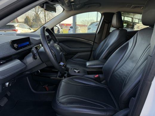 Ford Mustang Mach-E Mach-E Aut. 75 kWh Technology+ | SoH 92% | Trekhaak | Panorama | Leder | B&O Sound | ActivLease financial lease