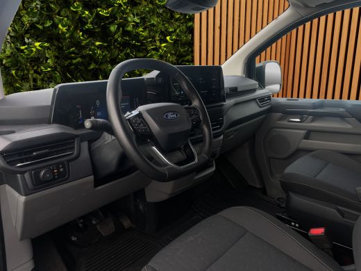 Ford Transit Custom 320 L2H1 Limited | 19'inch LM | Trekhaak | Laadruimtebetimmering | Achteruitrijcamera | Airco (au... ActivLease financial lease