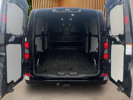 Ford Transit Custom 320 L2H1 Limited | 19'inch LM | Trekhaak | Laadruimtebetimmering | Achteruitrijcamera | Airco (au... ActivLease financial lease