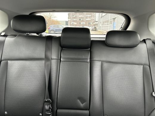 Hyundai Kona 1.6 GDI HEV Premium | Apple Carplay/Android Auto | Elektrische verstelbare stoelen met geheugen |... ActivLease financial lease