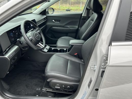 Hyundai Kona 1.6 GDI HEV Premium | Apple Carplay/Android Auto | Elektrische verstelbare stoelen met geheugen |... ActivLease financial lease