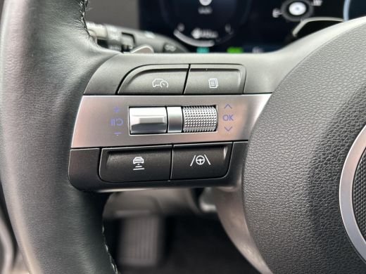 Hyundai Kona 1.6 GDI HEV Premium | Apple Carplay/Android Auto | Elektrische verstelbare stoelen met geheugen |... ActivLease financial lease