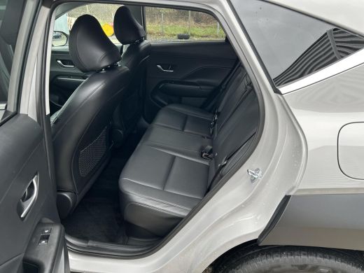 Hyundai Kona 1.6 GDI HEV Premium | Apple Carplay/Android Auto | Elektrische verstelbare stoelen met geheugen |... ActivLease financial lease