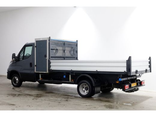 Iveco Daily 35C18 3.0 180pk HiMatic Automaat 3-Zijdige Kipper Trekhaak 3500kg 05-2023 ActivLease financial lease