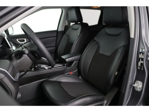 Jeep Compass 4xe 240 Plug-in Hybrid Electric Limited | Navigatie | Clima | Camera | Cruise Adaptive | DAB | Ke... ActivLease financial lease