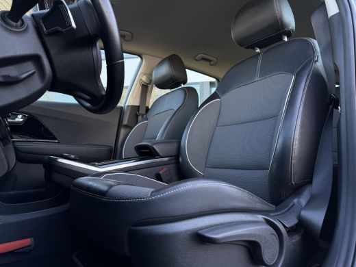 Kia e-Niro Aut. DynamicLine 64 kWh 3-Phase | SoH 100%| Navi | Camera | LED | ActivLease financial lease