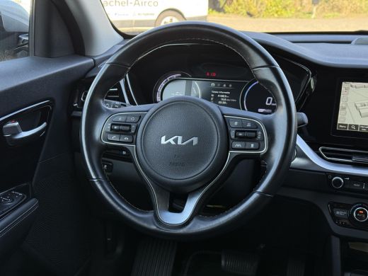 Kia e-Niro Aut. DynamicLine 64 kWh 3-Phase | SoH 100%| Navi | Camera | LED | ActivLease financial lease