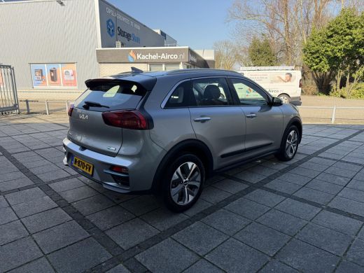Kia e-Niro Aut. DynamicLine 64 kWh 3-Phase | SoH 100%| Navi | Camera | LED | ActivLease financial lease