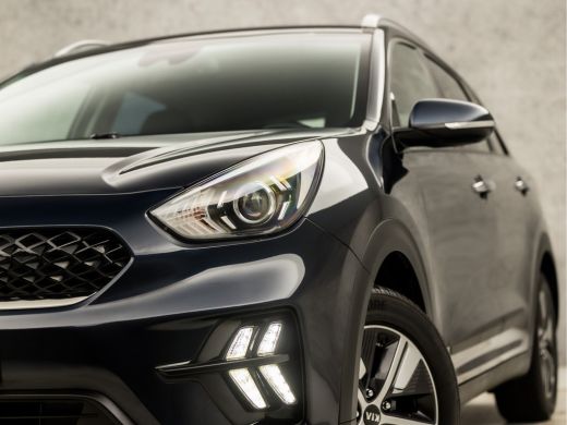 Kia Niro 1.6 GDi Hybrid DynamicLine 142Pk Automaat (APPLE CARPLAY, GROOT NAVI, CAMERA, LEDER, SPORTSTOELEN... ActivLease financial lease